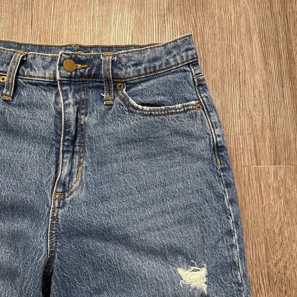 Universal Thread Blue Denim Jeans - Picture 3 of 7